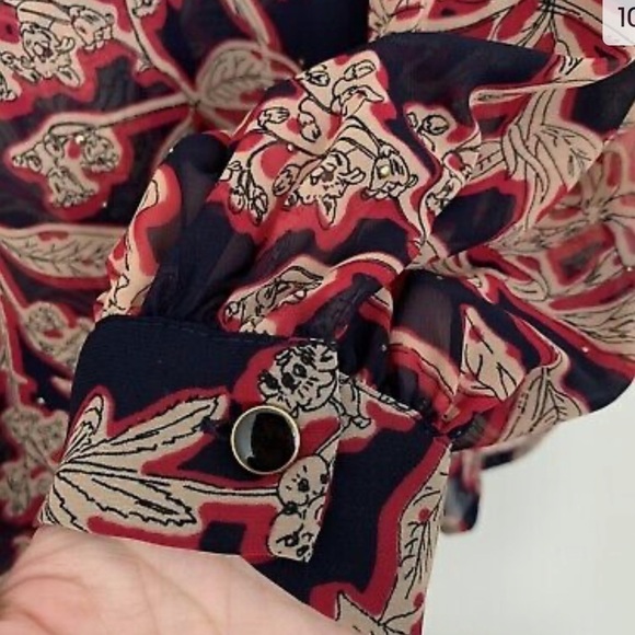 𝅺Zara Floral Red & Blue Oversized V Neck Studded Blouse SZ M - Picture 11 of 12